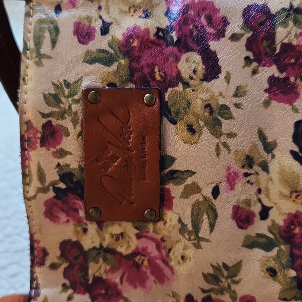 Patricia Nash Rosette Floral Italian Leather Velour Lined Shoulder Tote Bag - Picture 2 of 12